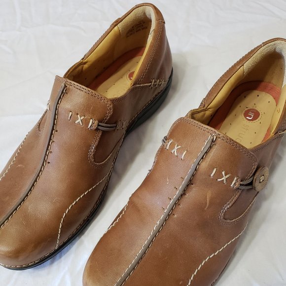 Women's Clarks Unstructured brown leather shoe 9.5 - Picture 1 of 1
